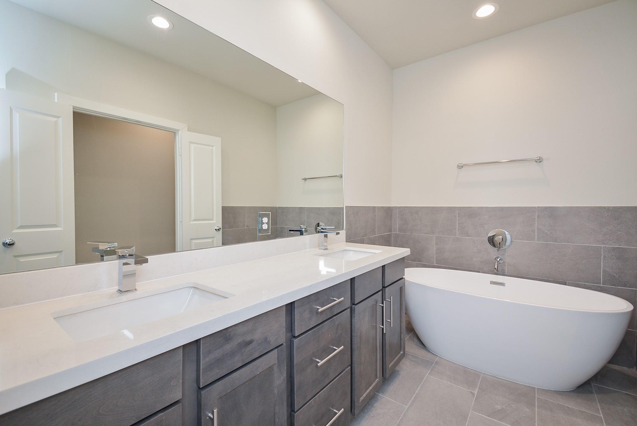 5914 Jasper Jones Way
