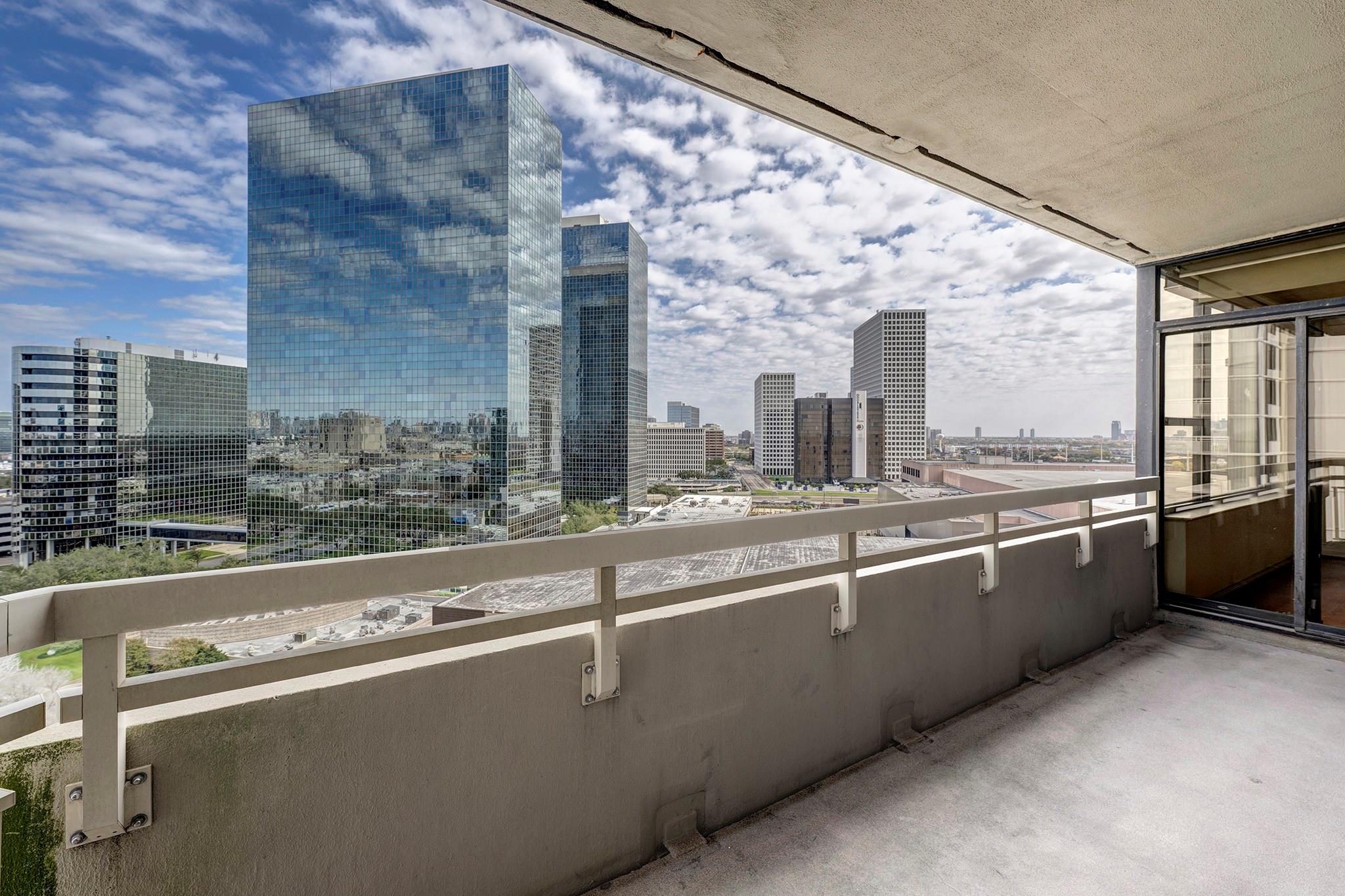 15 Greenway Plaza # 14D