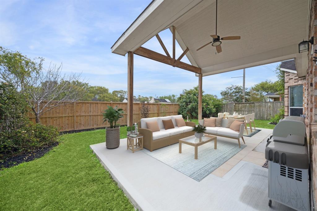 2807 Lake Shore Harbour Drive