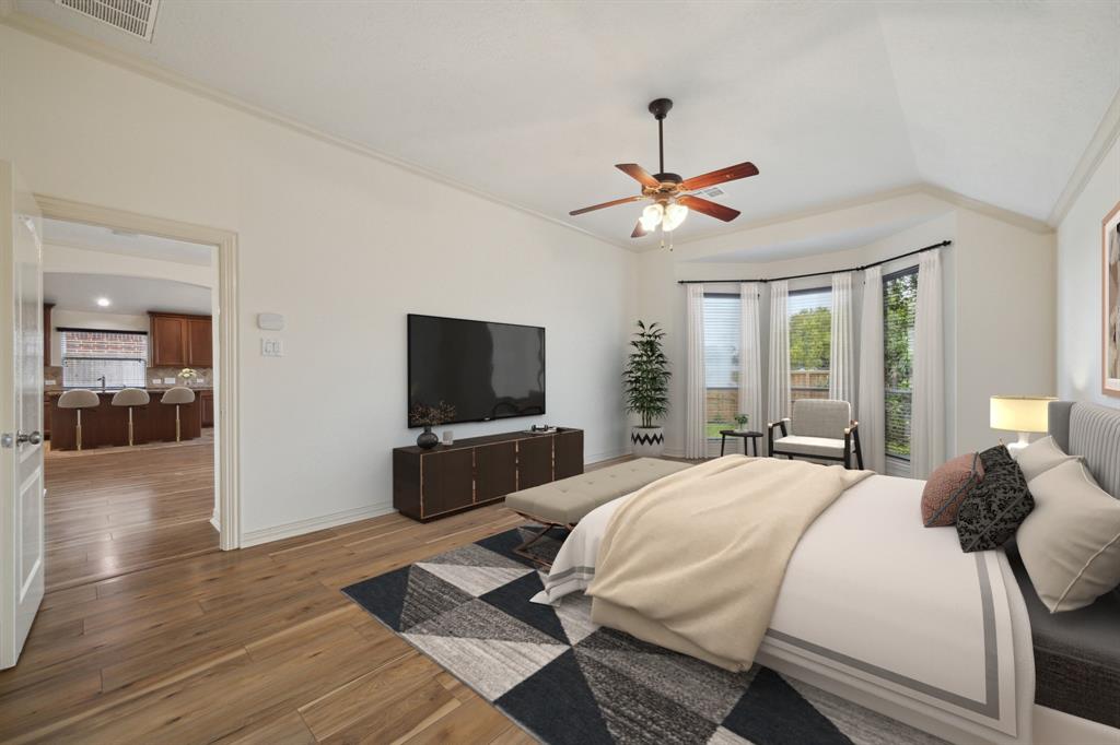 2807 Lake Shore Harbour Drive