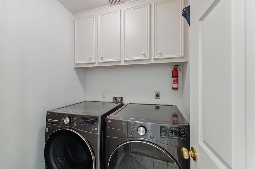 2621 Westgate Street