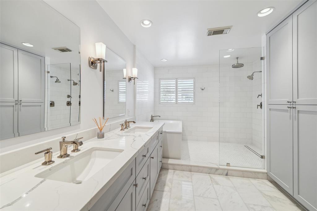 2621 Westgate Street