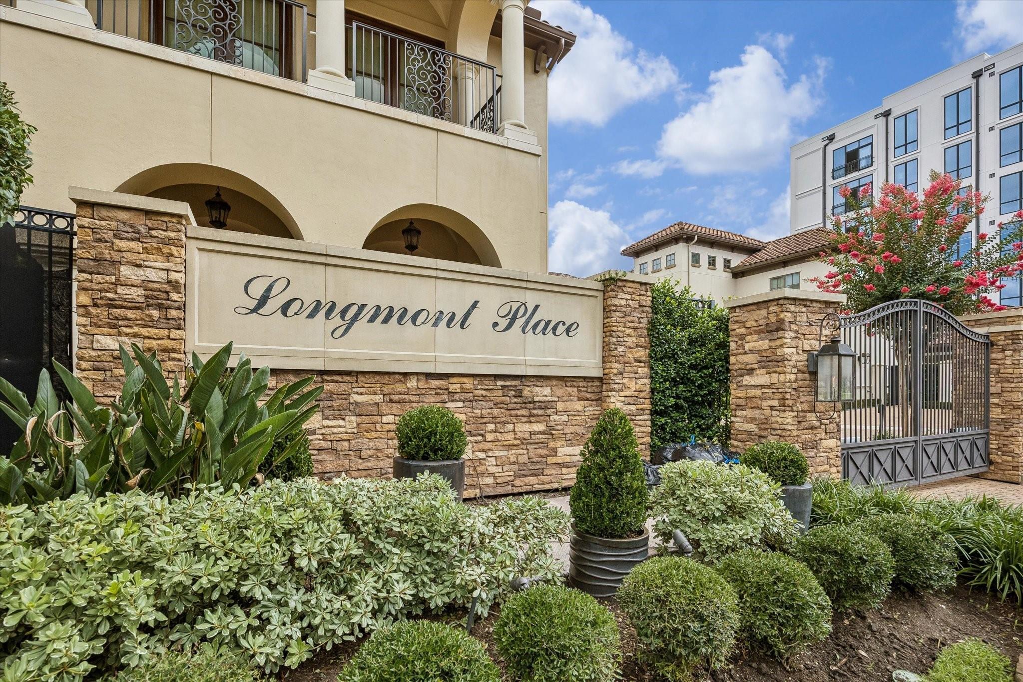1101 Longmont Place Court