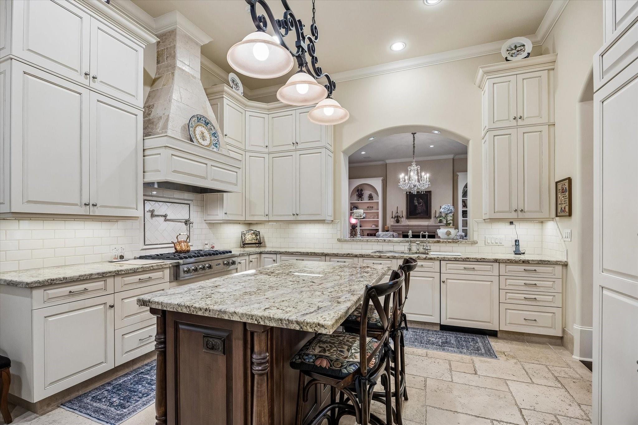 1101 Longmont Place Court