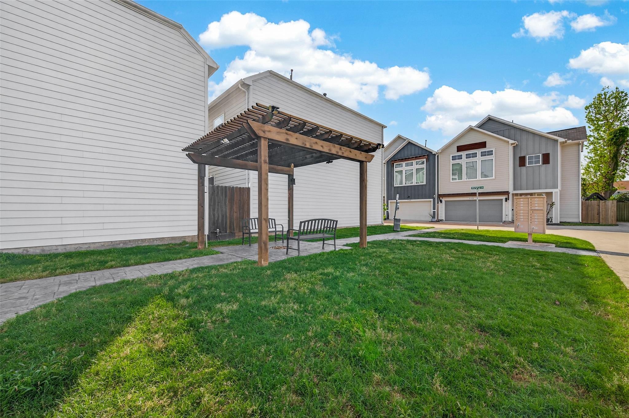 7707 Kivu Lane