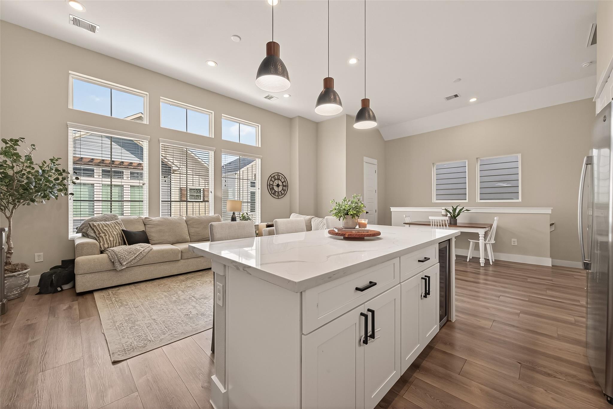 7707 Kivu Lane