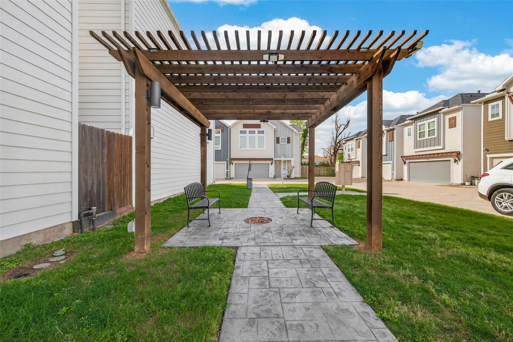 7707 Kivu Lane
