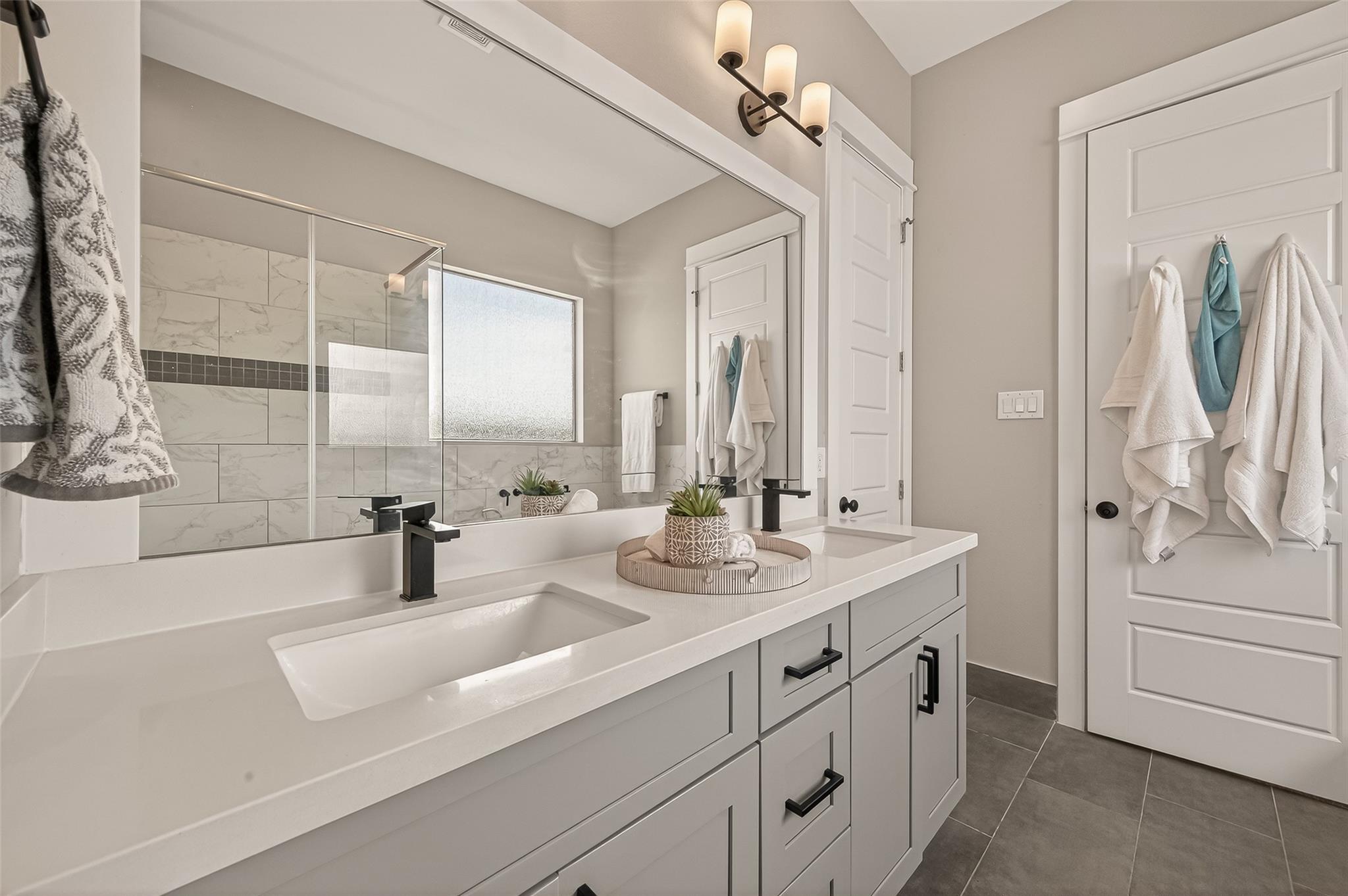 7707 Kivu Lane