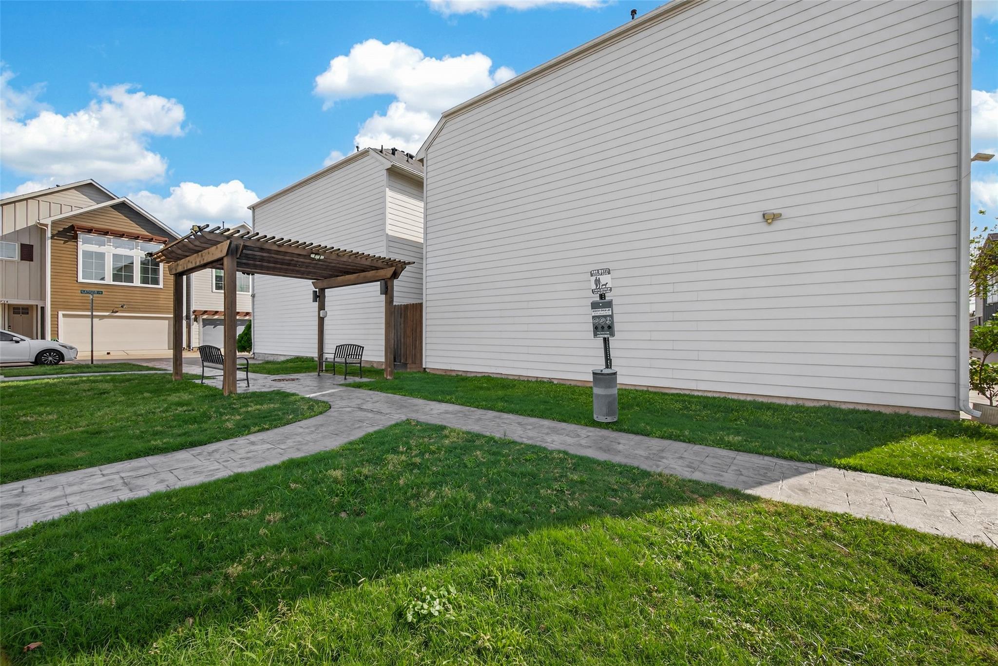 7707 Kivu Lane