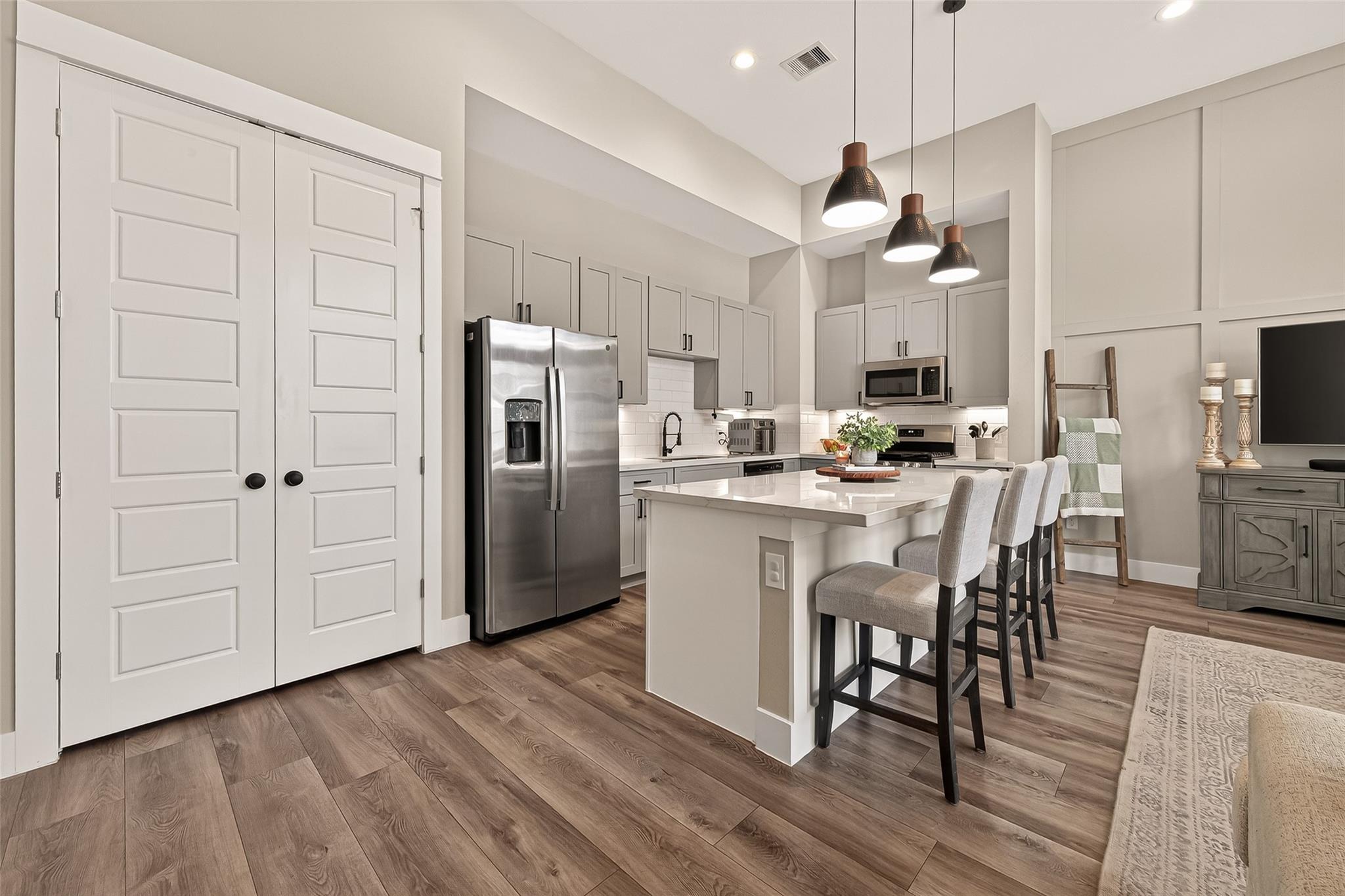 7707 Kivu Lane
