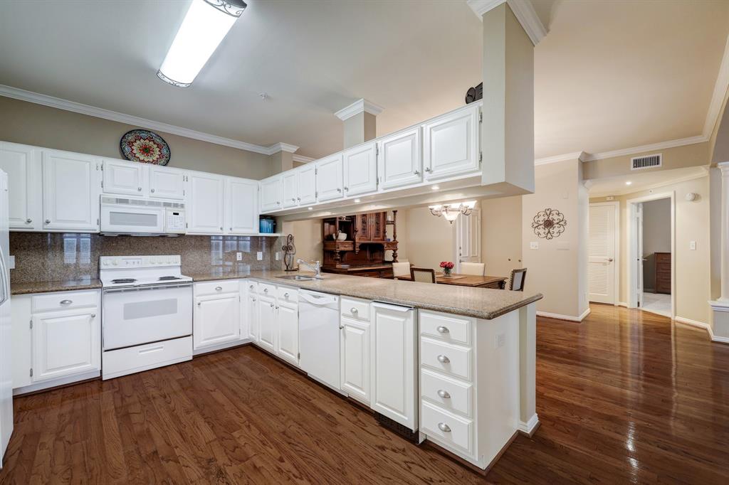 2111 Welch Street # A203