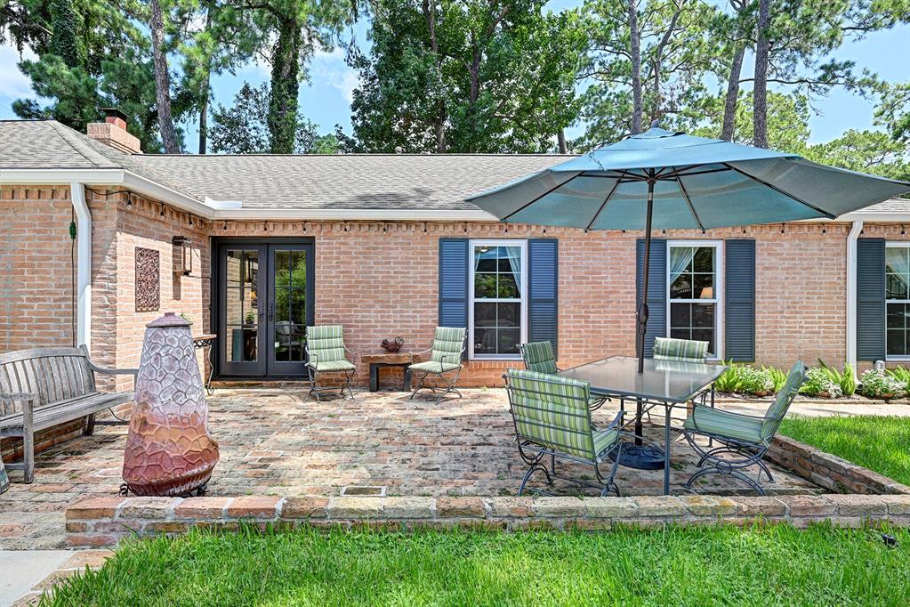 1006 Briarbrook Drive