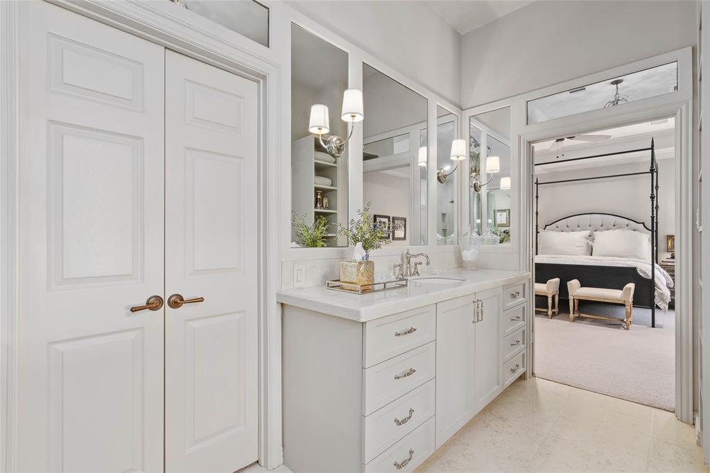 3928 Coleridge Street