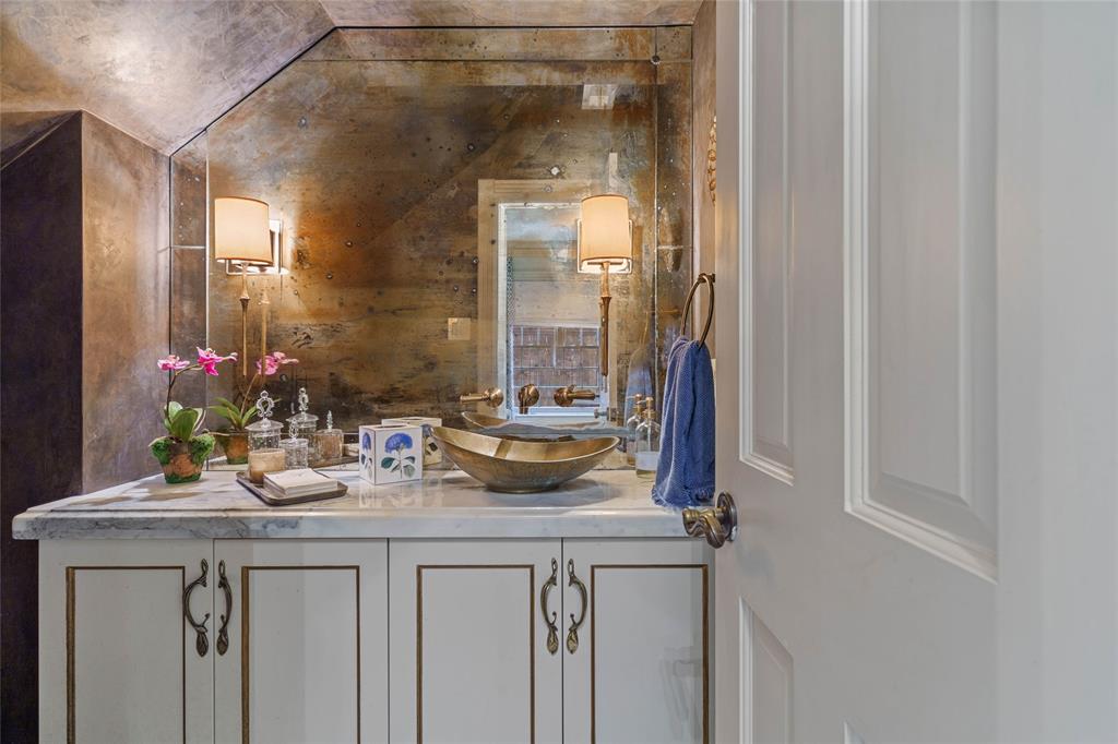 3928 Coleridge Street