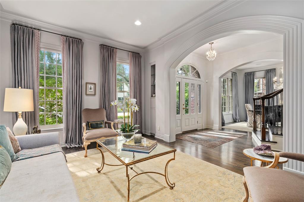 3928 Coleridge Street