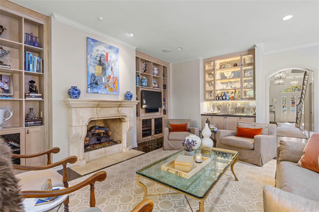 3928 Coleridge Street