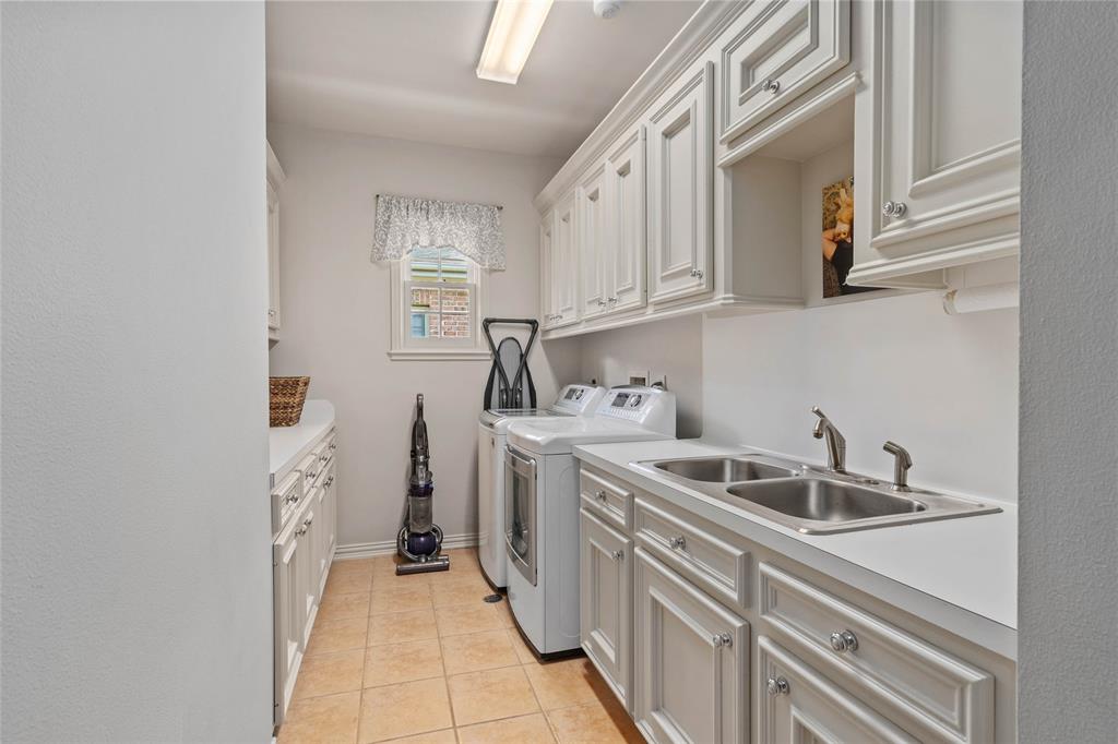 3928 Coleridge Street