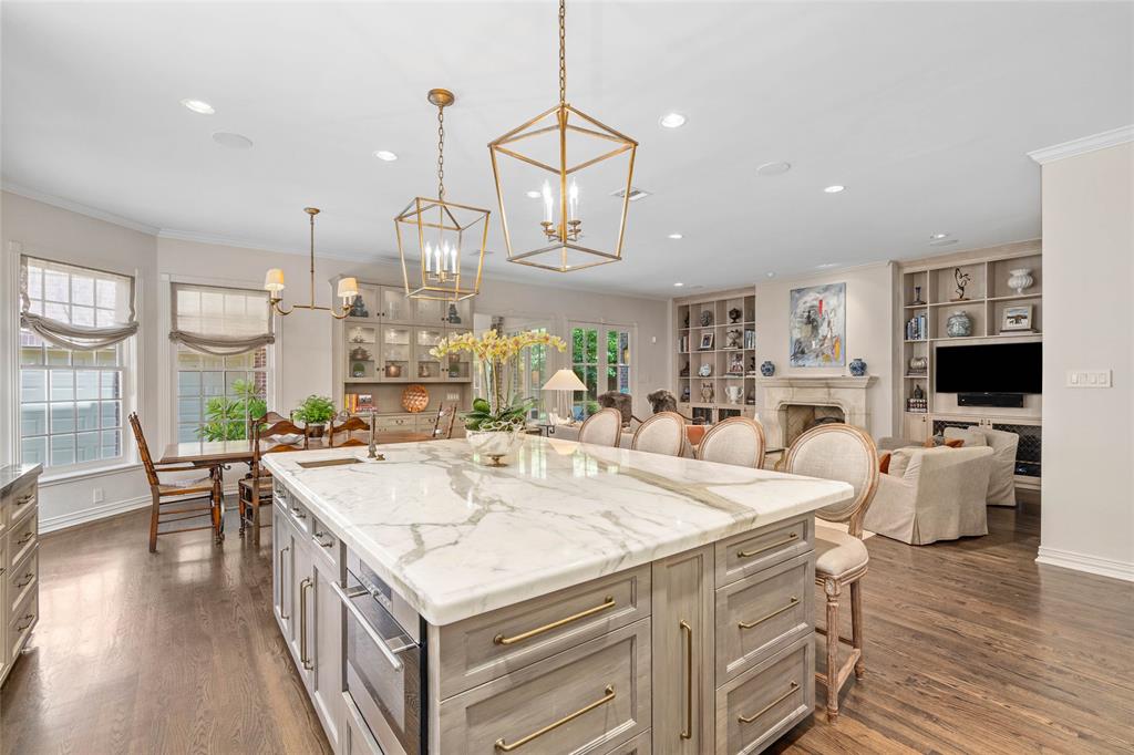 3928 Coleridge Street