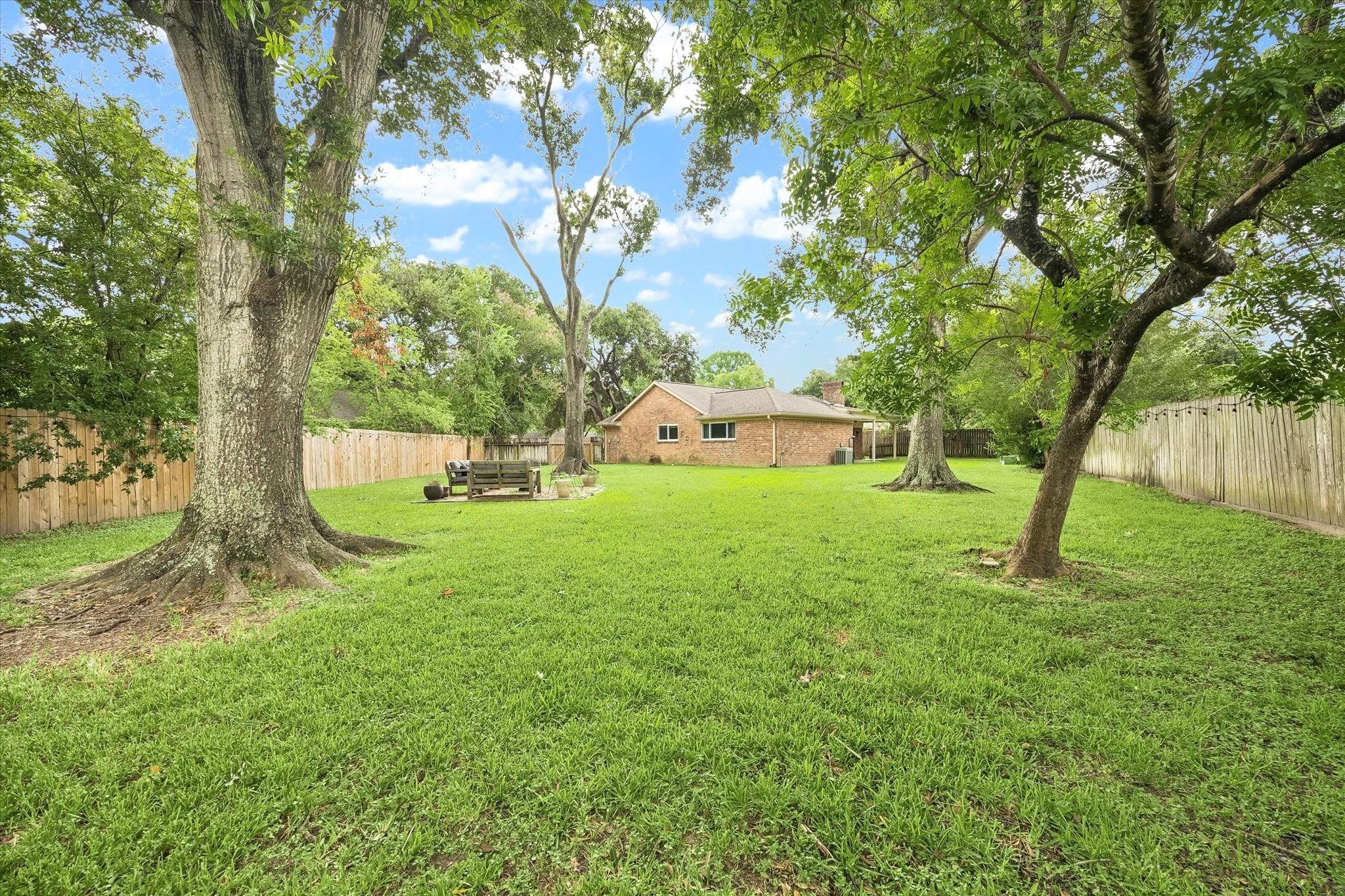 2003 Round Lake Drive