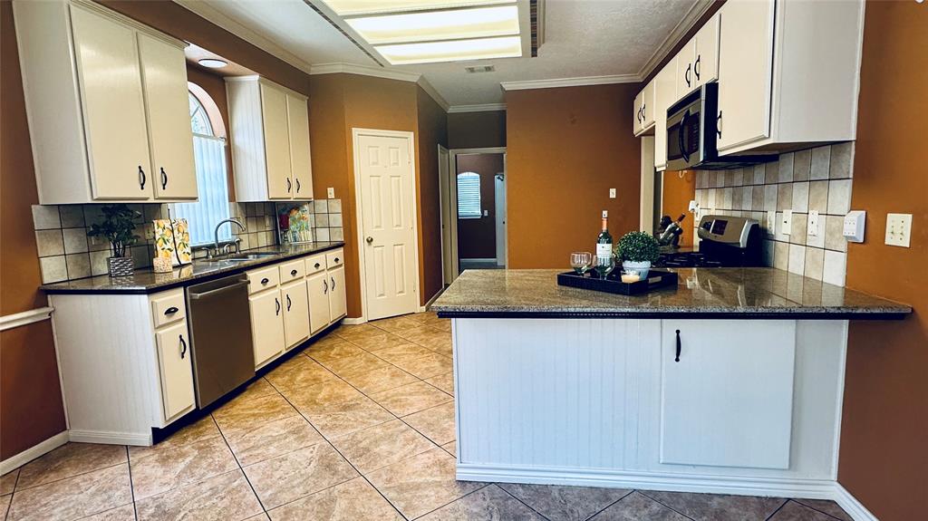 4003 Canyon Brook Court