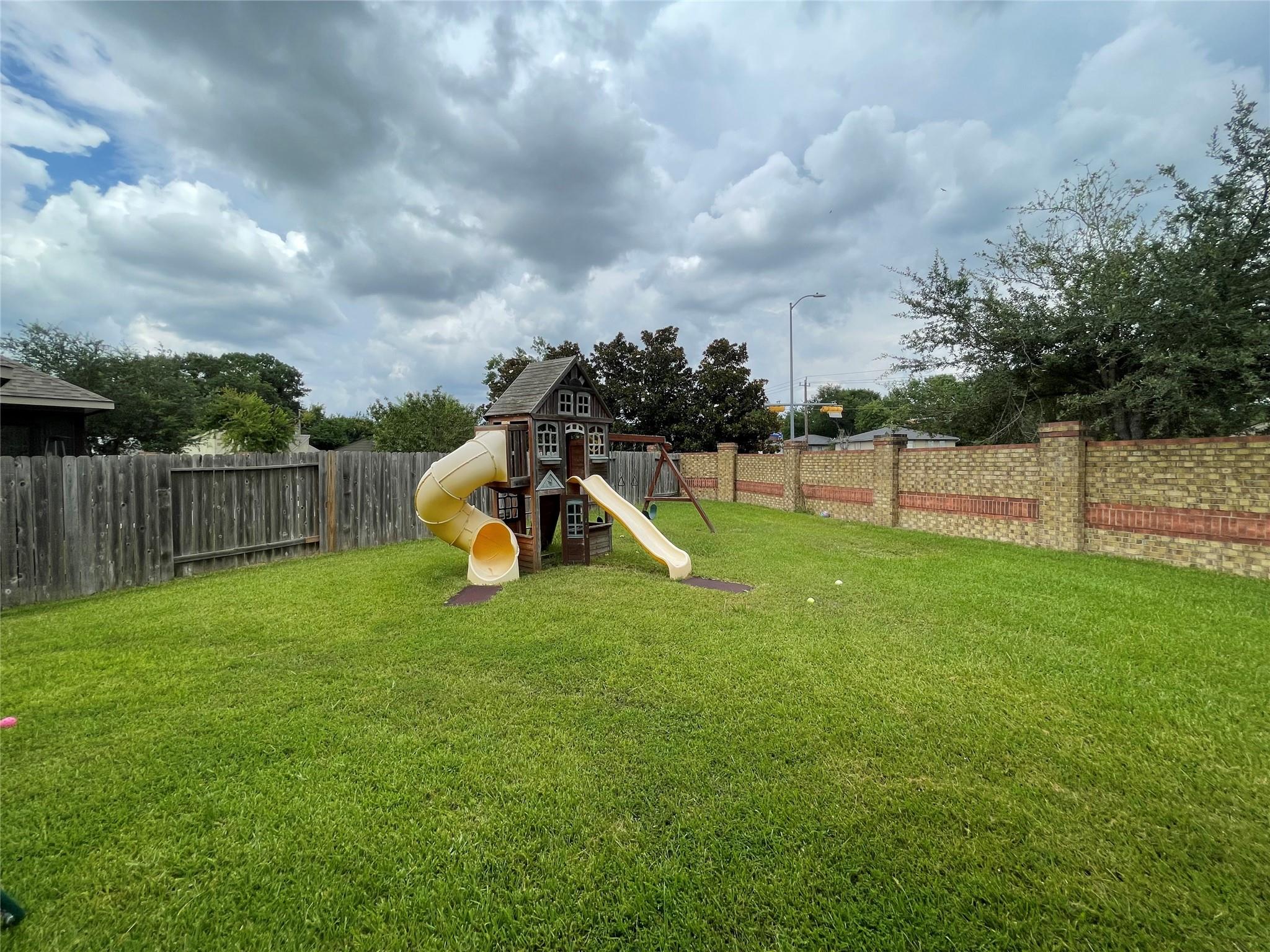 2116 Rosenthal Lane