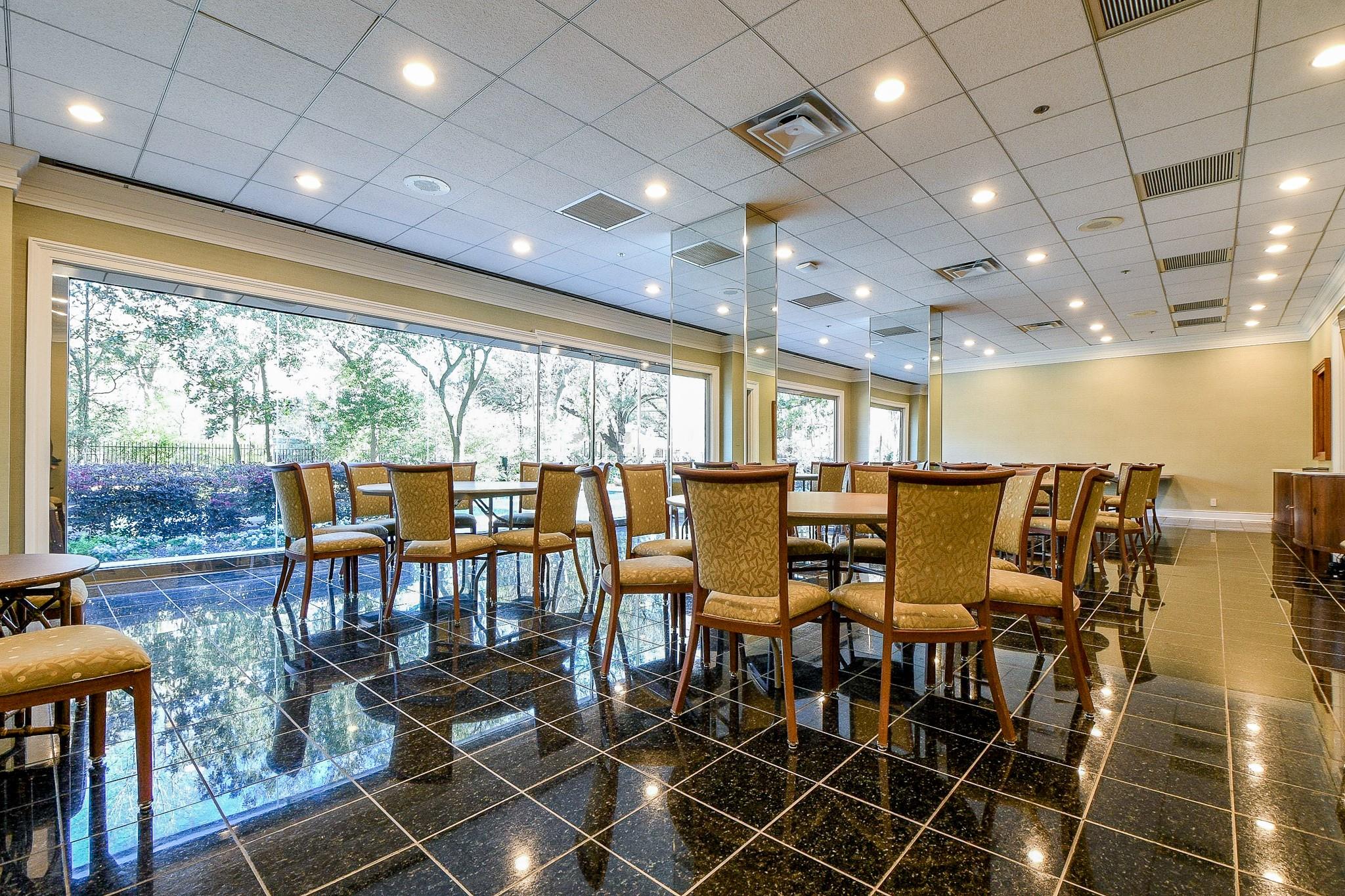 121 N Post Oak Lane # 1102