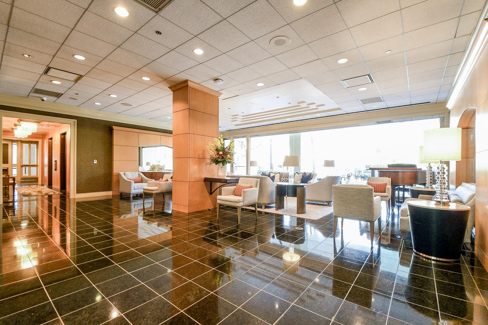 121 N Post Oak Lane # 1102