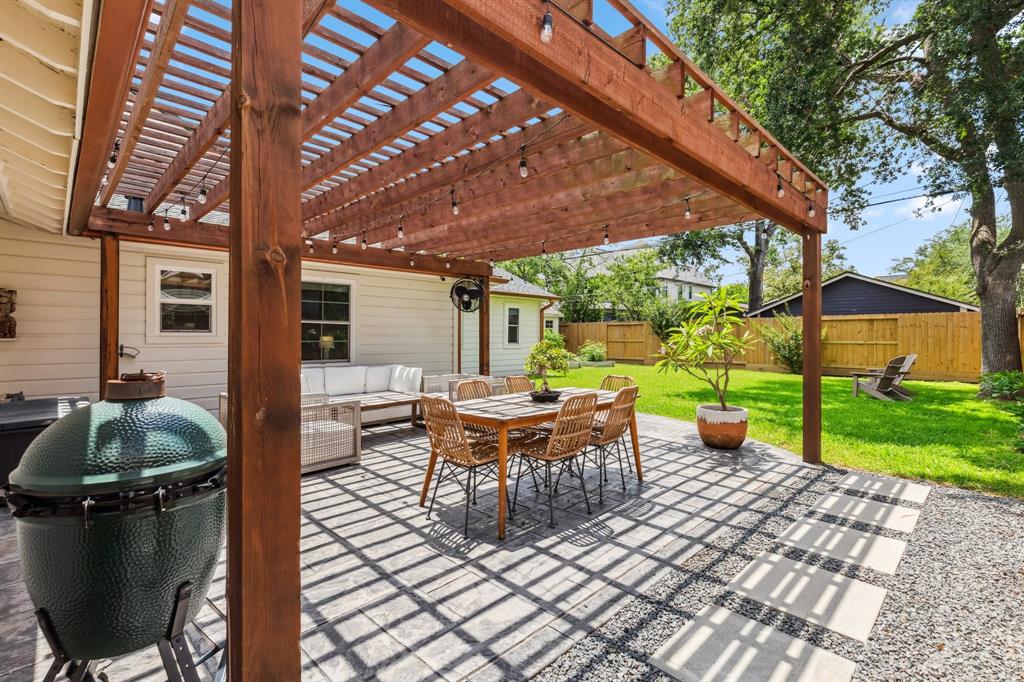 1219 Cheshire Lane