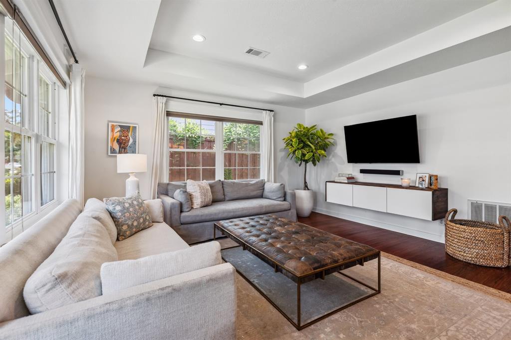 1219 Cheshire Lane