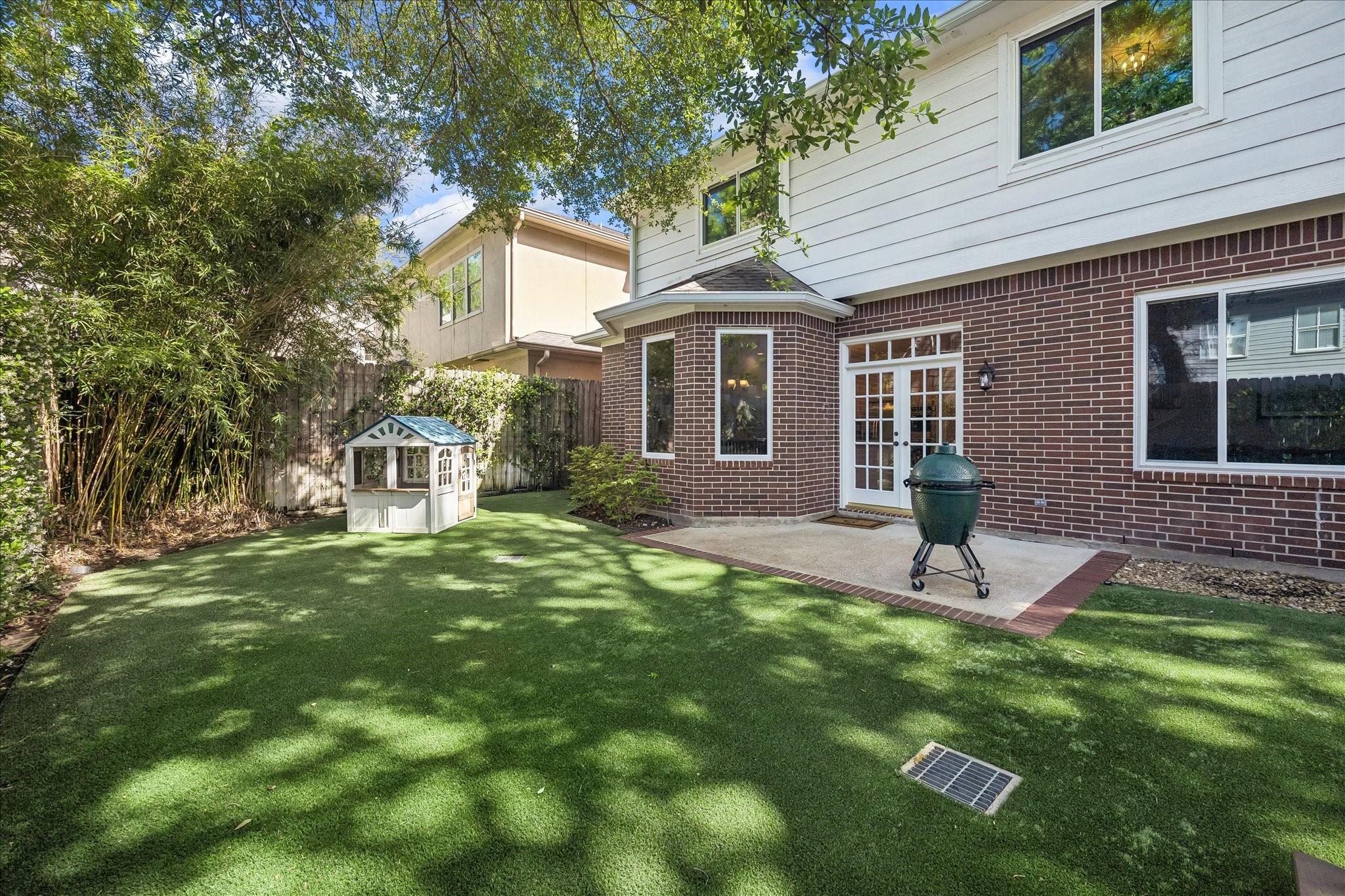 4256 Sunset Boulevard