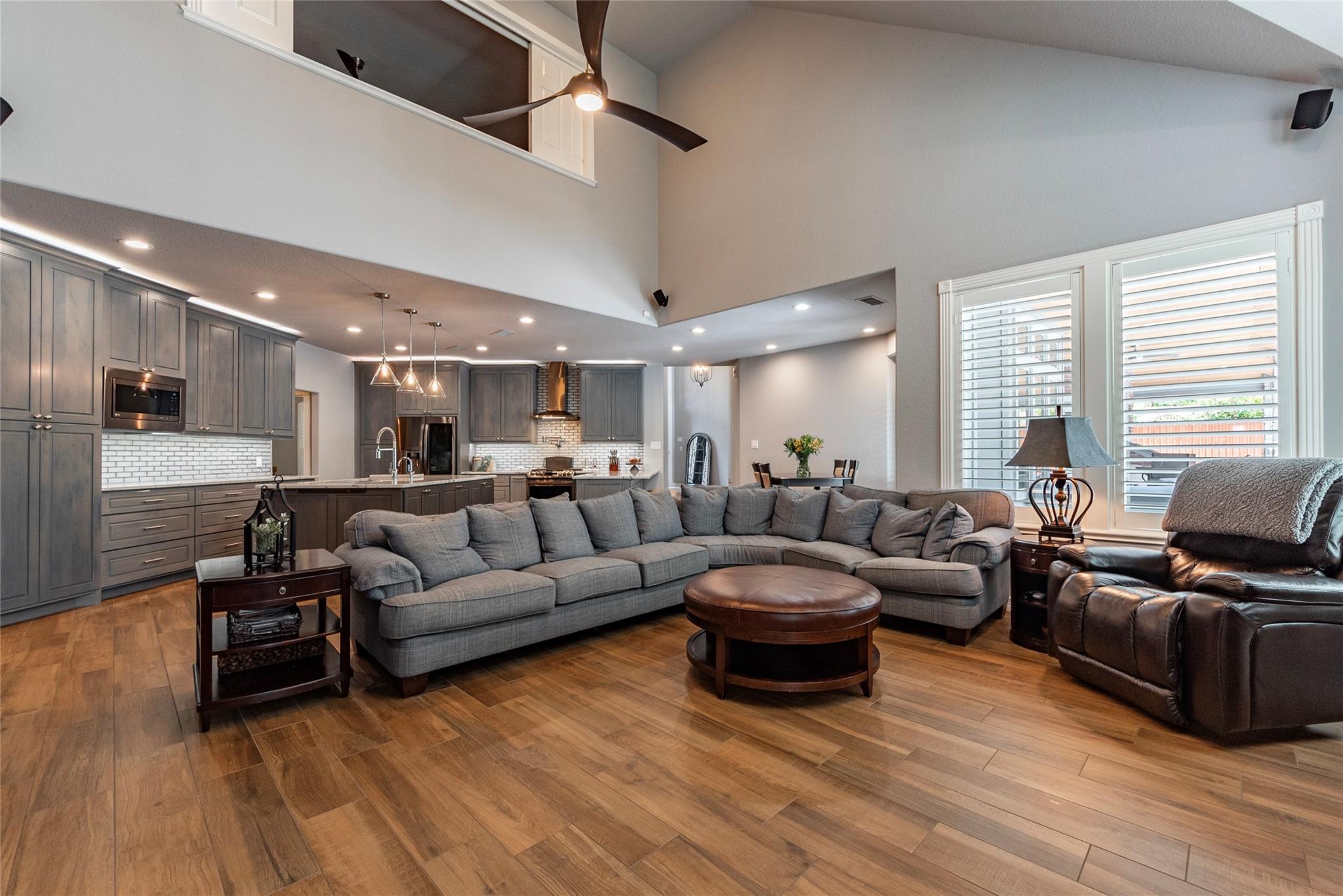 807 Murphy Lane