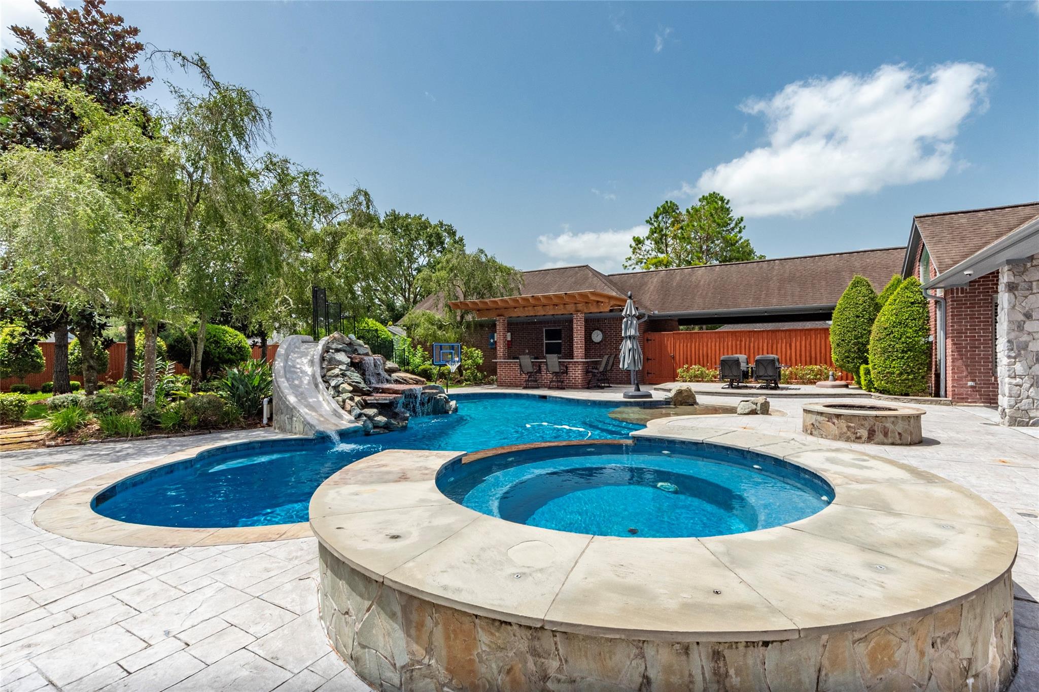 807 Murphy Lane