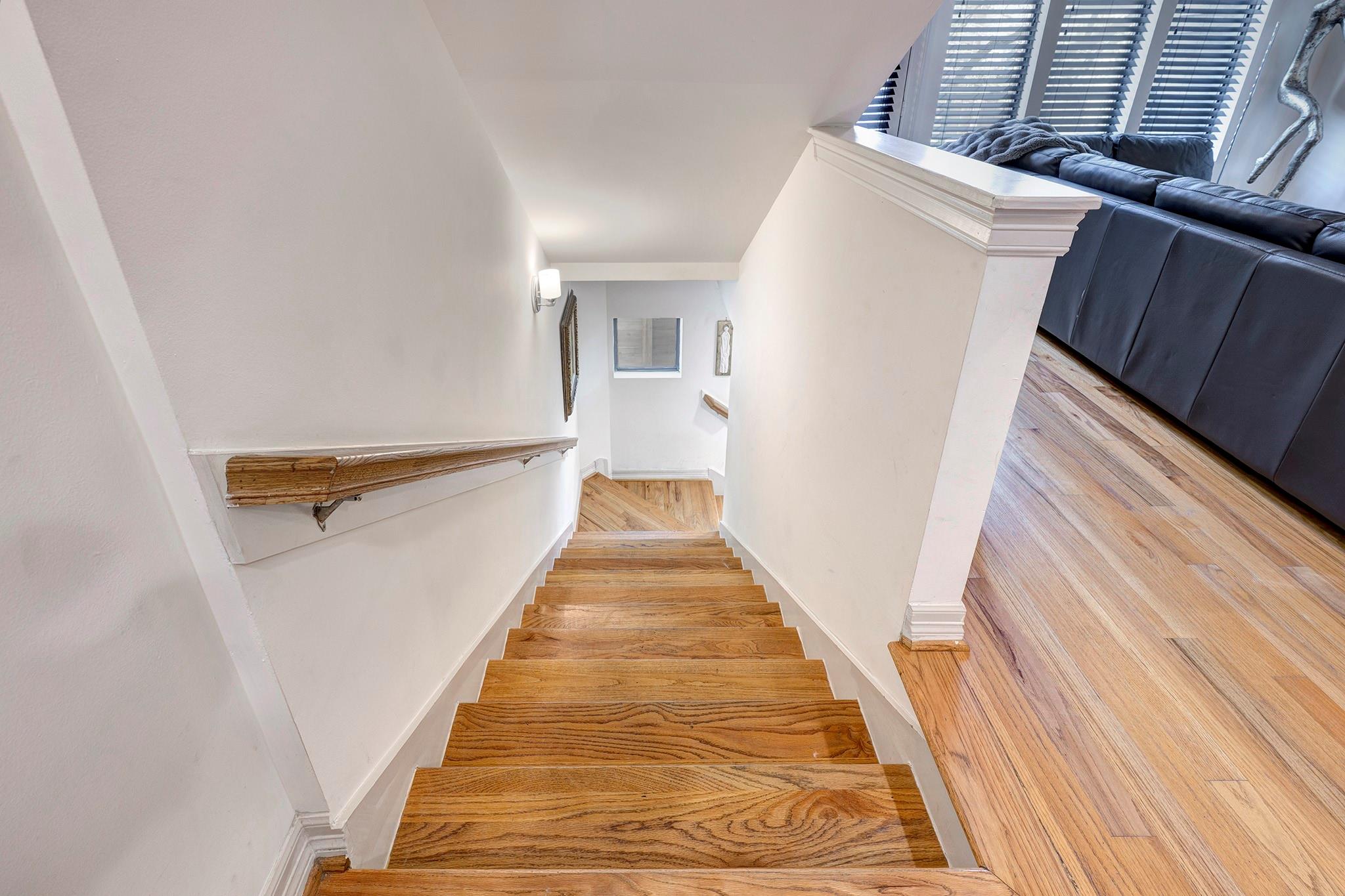 1525 Birdsall # B