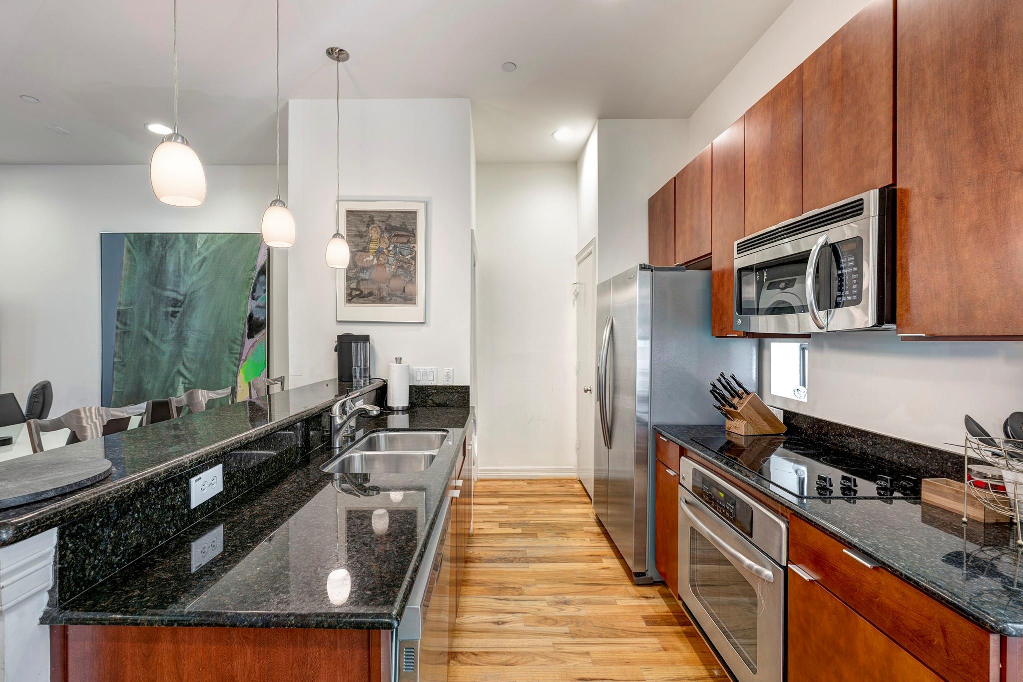 1525 Birdsall # B