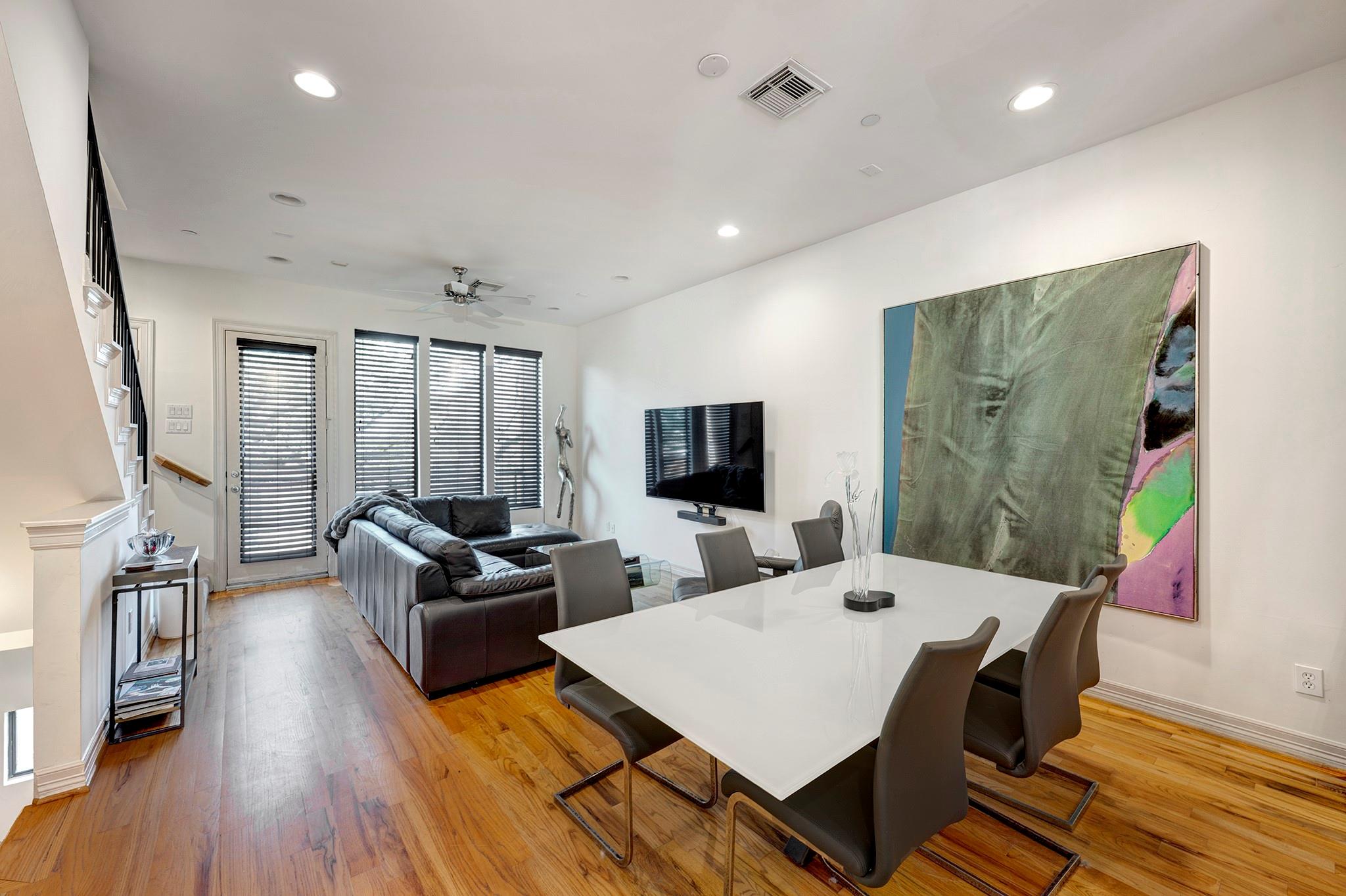 1525 Birdsall # B