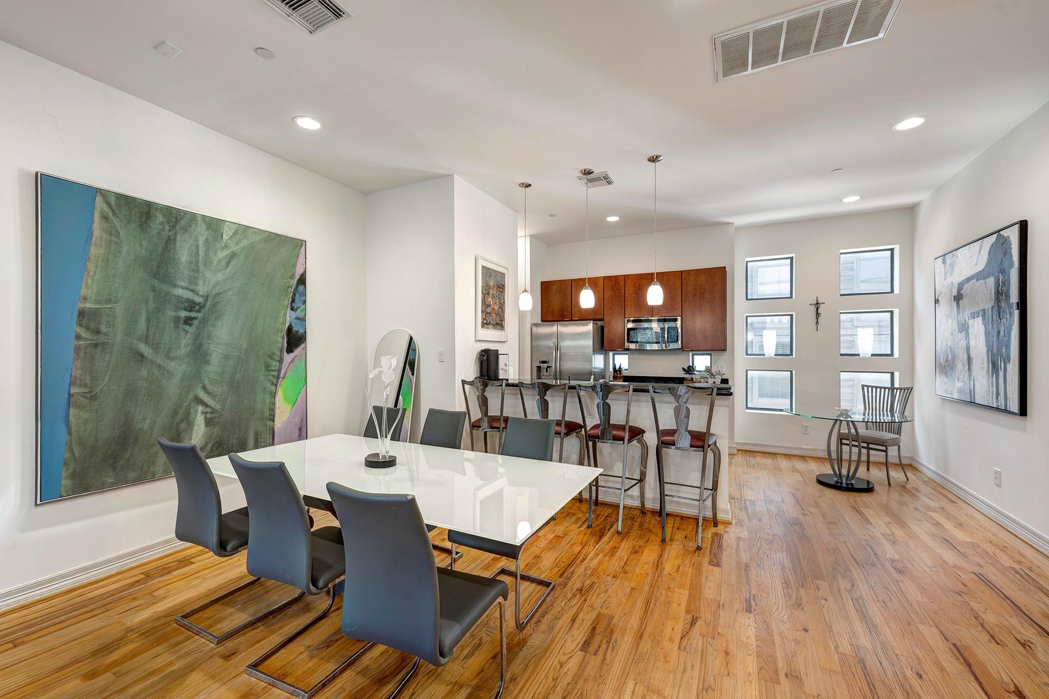1525 Birdsall # B
