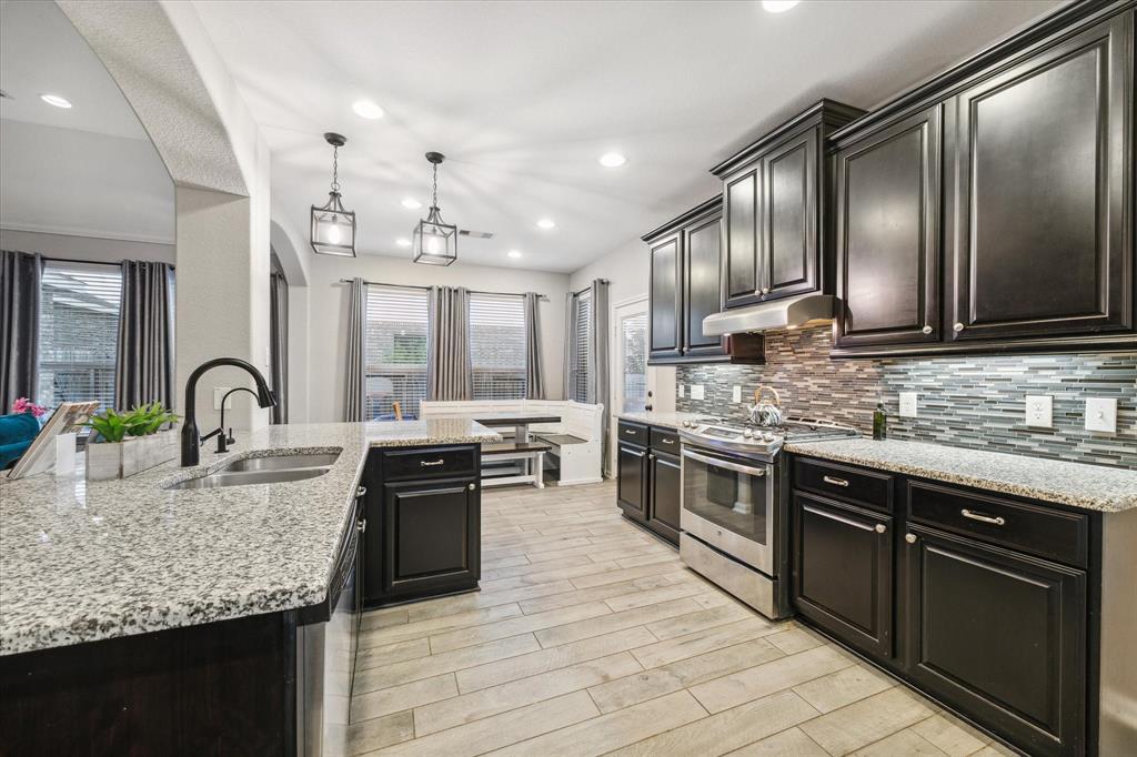 406 Stonebrook Lane