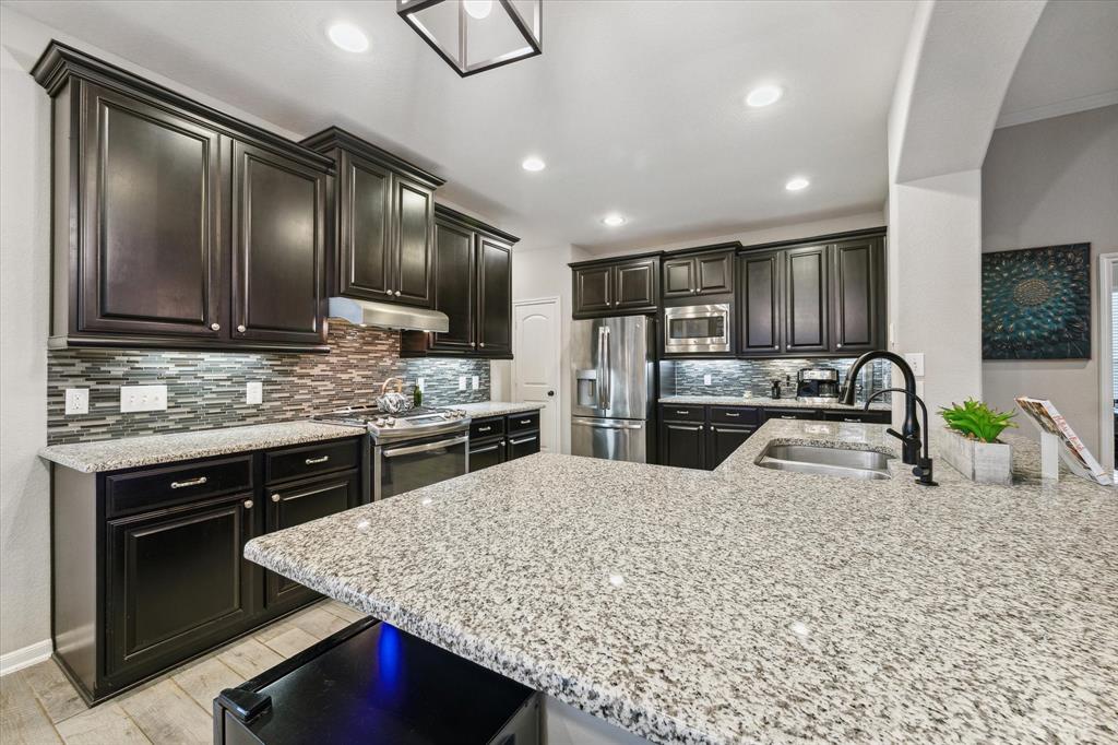406 Stonebrook Lane