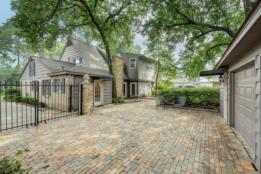 13815 Pinerock Lane