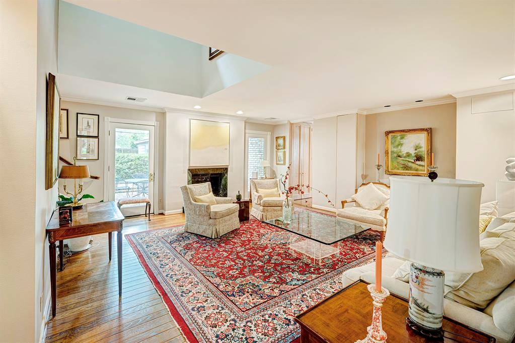 13815 Pinerock Lane