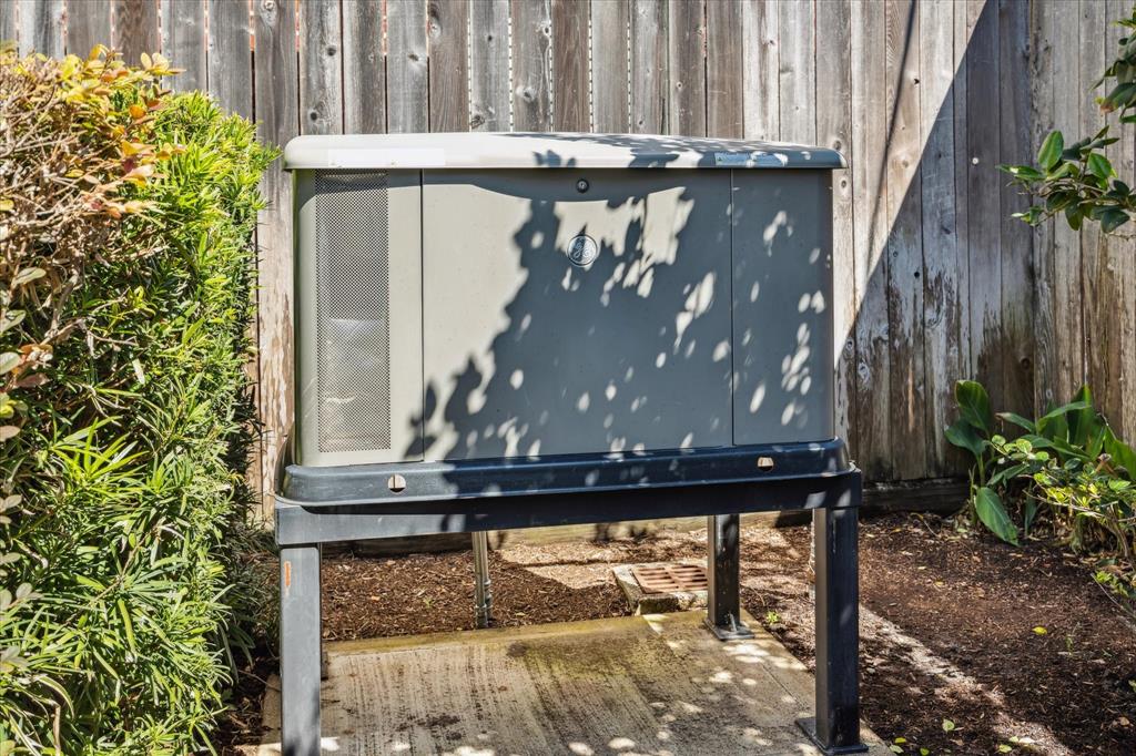 2007 Bolsover Street