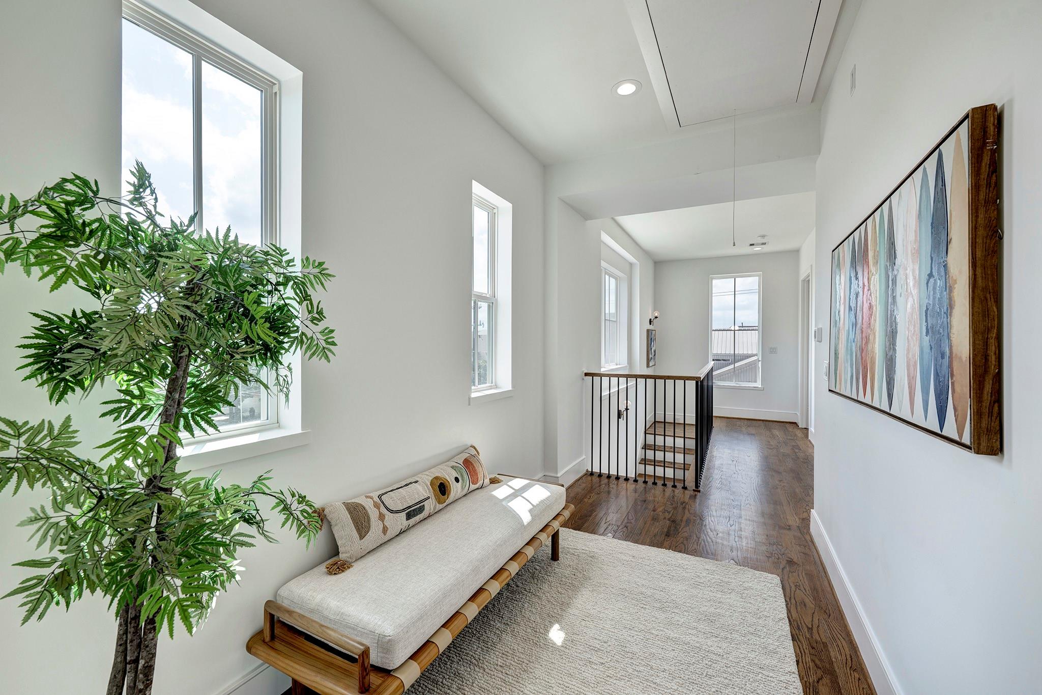 802 Detering Street
