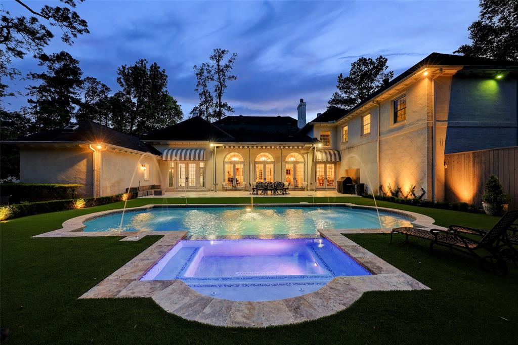 602 Hunters Way Court