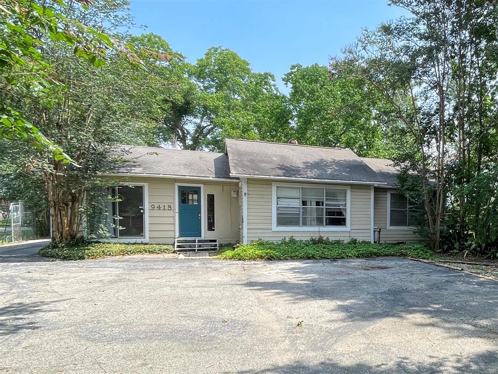 9418 Campbell Road