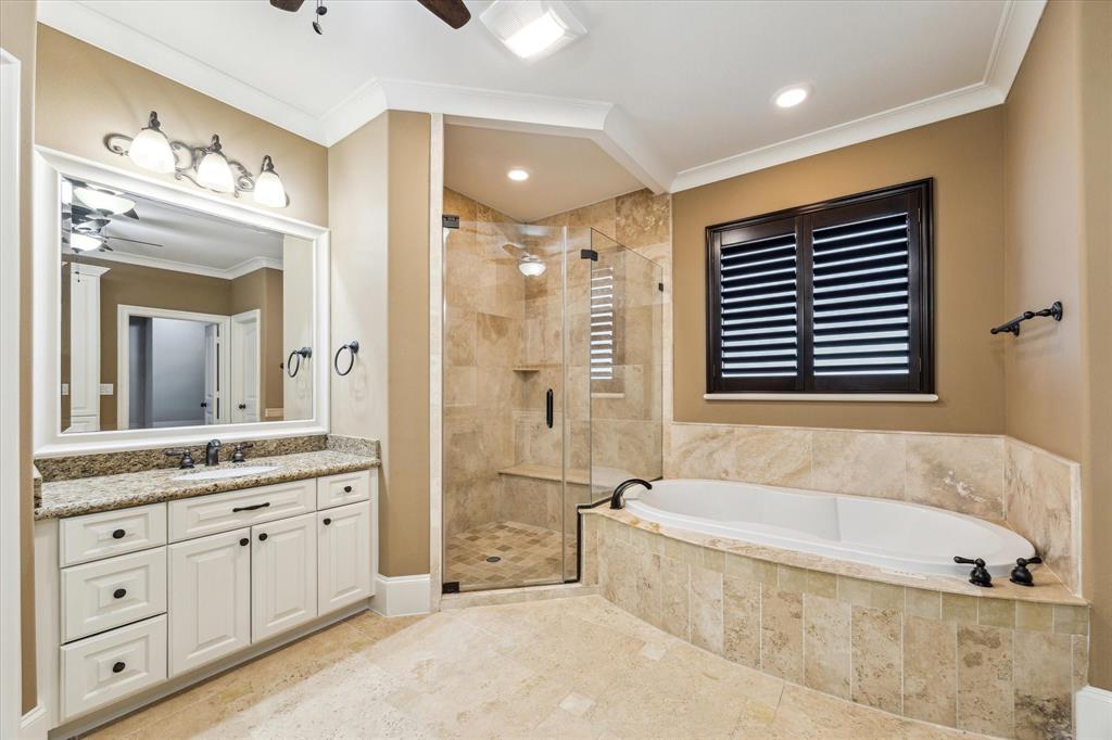 39 N Creekside Court