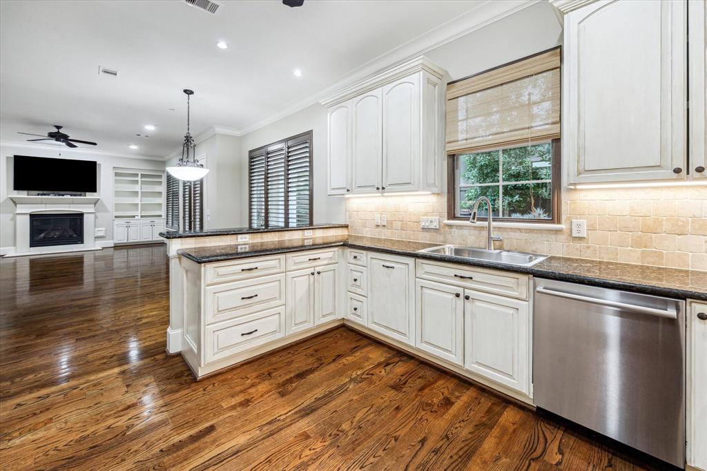 39 N Creekside Court