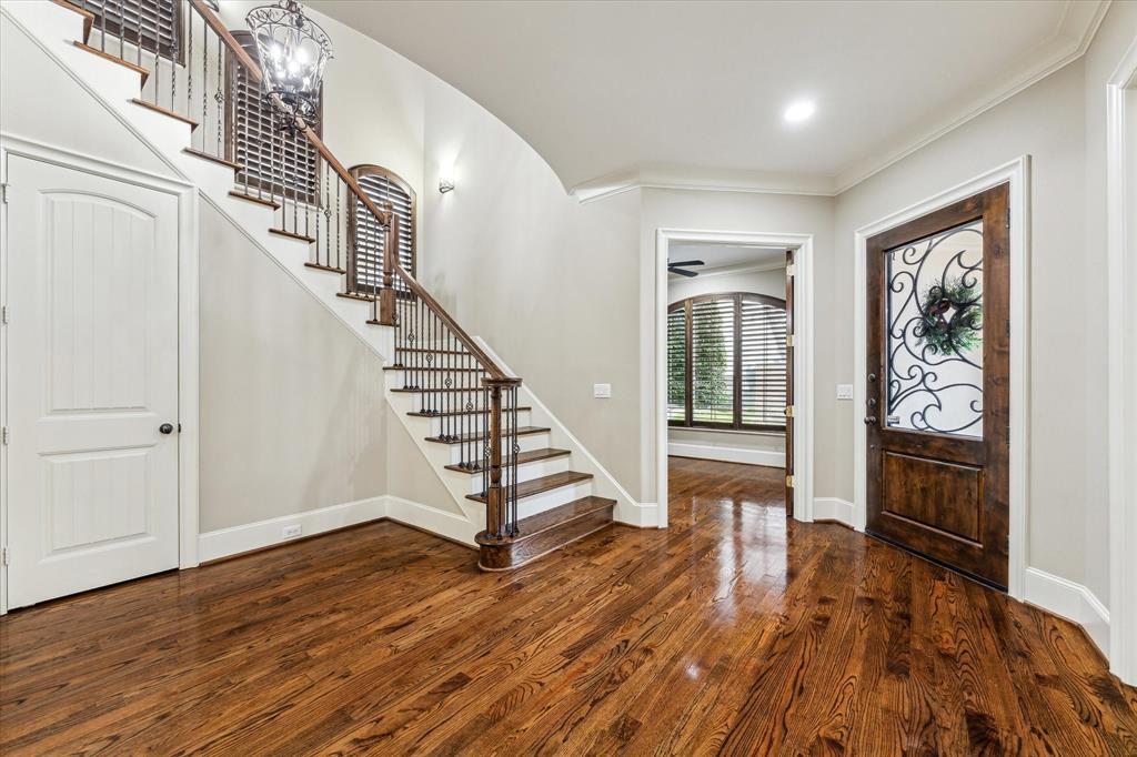 39 N Creekside Court