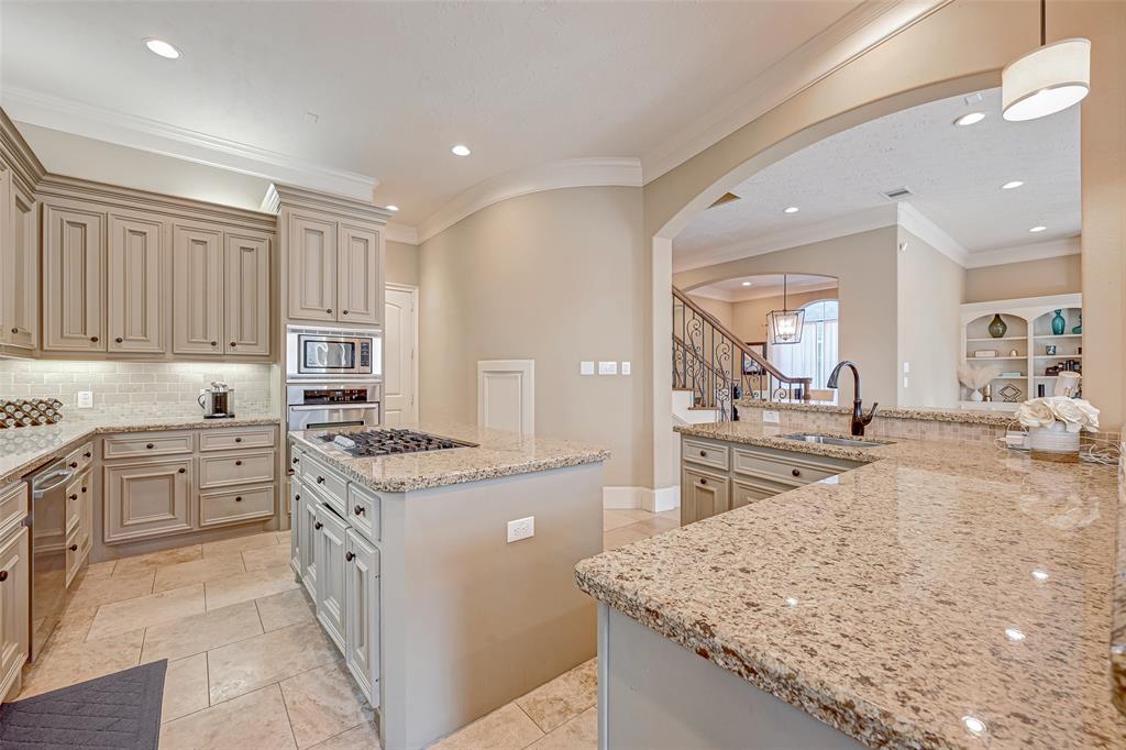 1636 Richelieu Lane