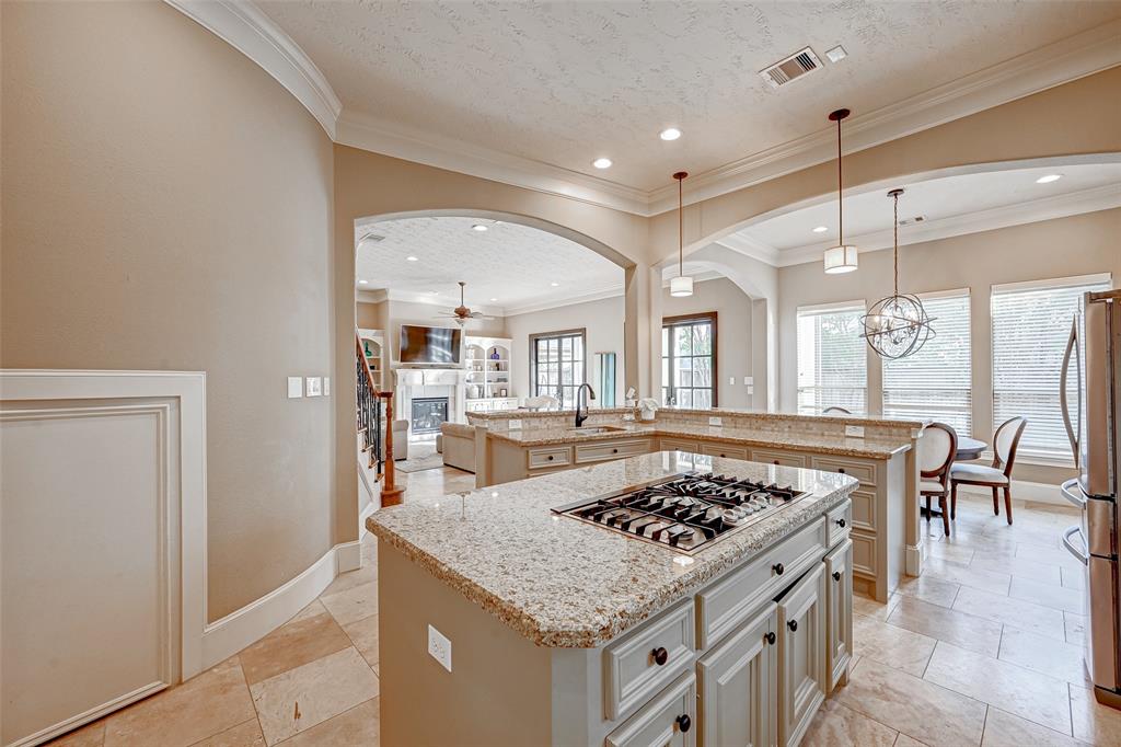 1636 Richelieu Lane