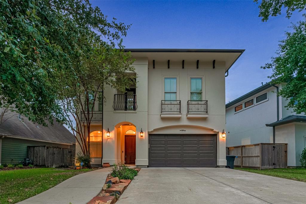 1636 Richelieu Lane